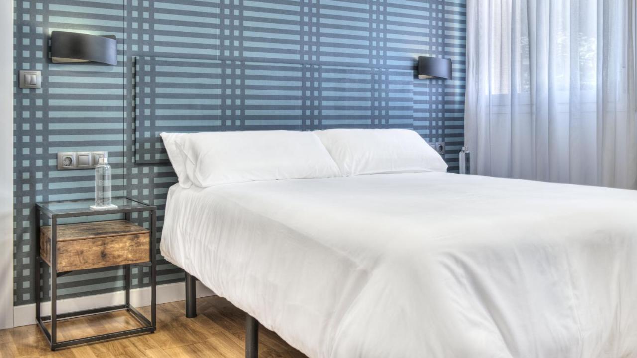 Pura Vida Pirineos Hotell Jaca Exteriör bild