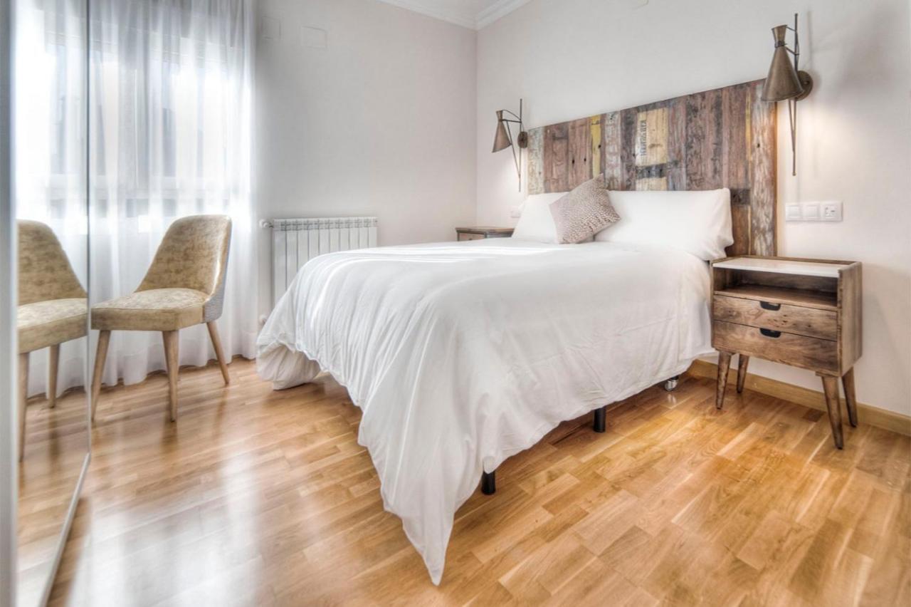 Pura Vida Pirineos Hotell Jaca Exteriör bild